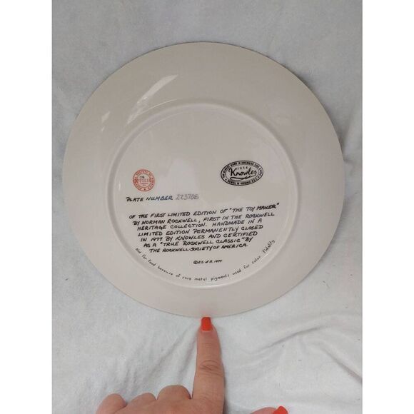 Norman Rockwell "The Toymaker" #27370B Bradford 1977 Collectible Plate - Picture 7 of 9
